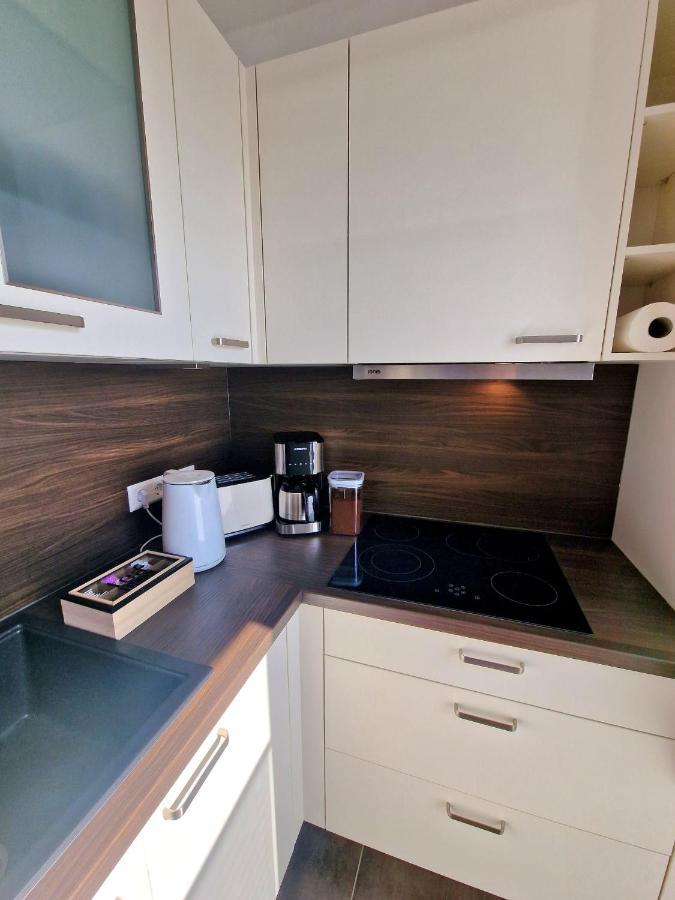 Exklusive Ferienwohnung In Lingen Holthausen 2Zim, 2Badez,Kueche,Balkon,Waschmaschine Ngoại thất bức ảnh