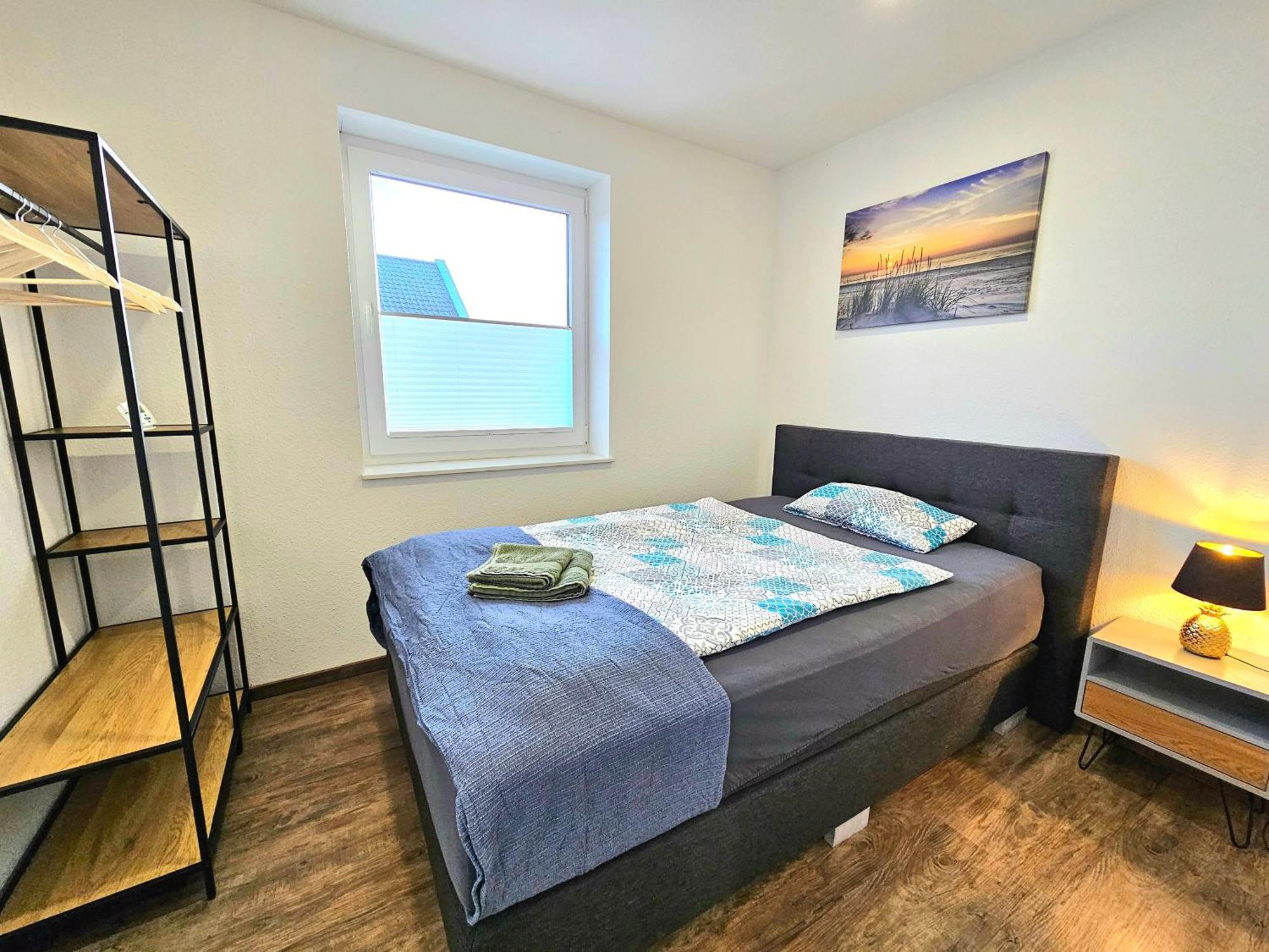 Exklusive Ferienwohnung In Lingen Holthausen 2Zim, 2Badez,Kueche,Balkon,Waschmaschine Ngoại thất bức ảnh