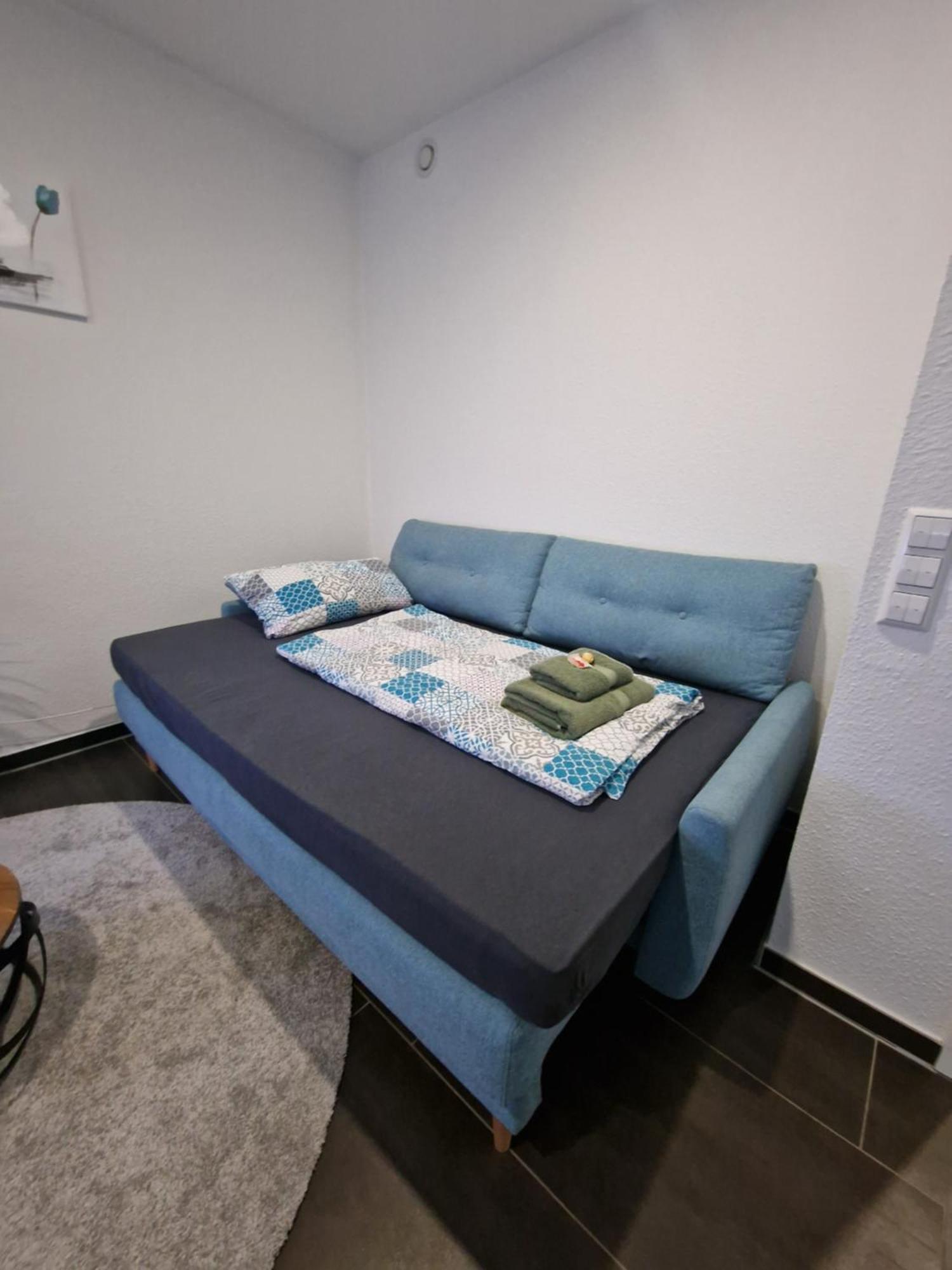 Exklusive Ferienwohnung In Lingen Holthausen 2Zim, 2Badez,Kueche,Balkon,Waschmaschine Ngoại thất bức ảnh